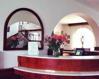 Hortobagy Club Hotel Buitenkant foto